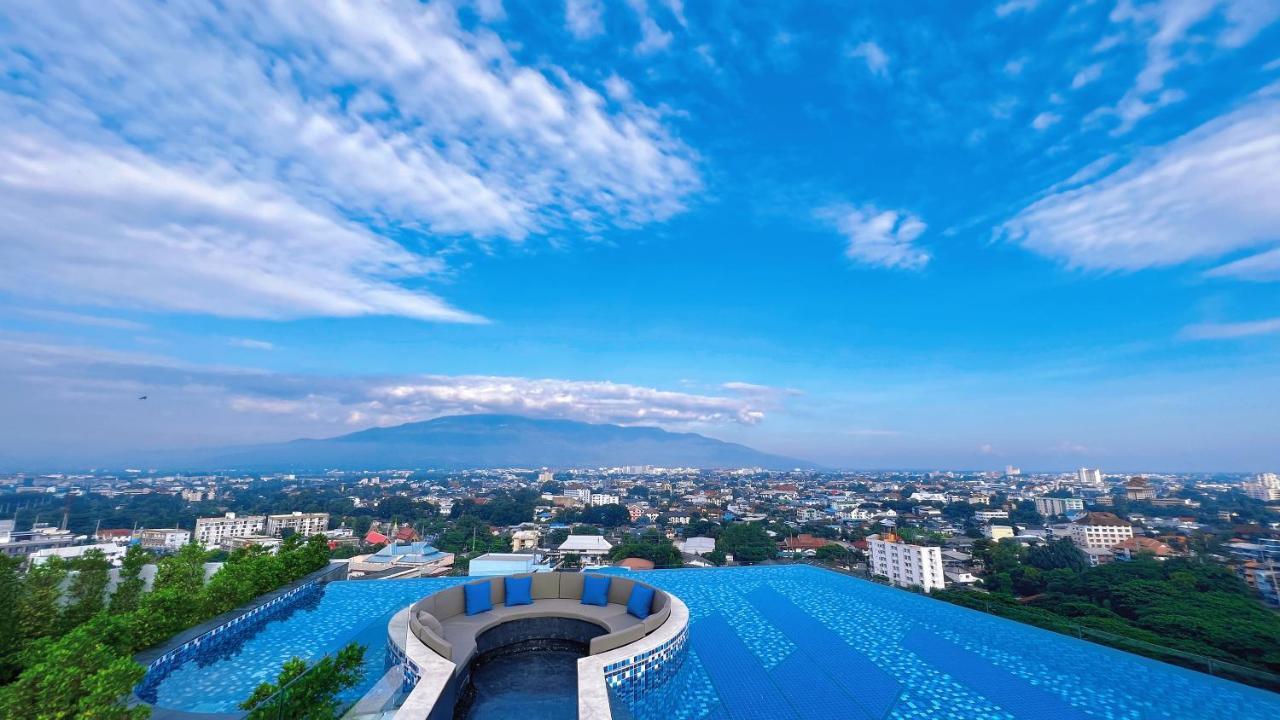Luxury New Perfect Pool Gym Condo1 Br Chiang Mai Exterior foto